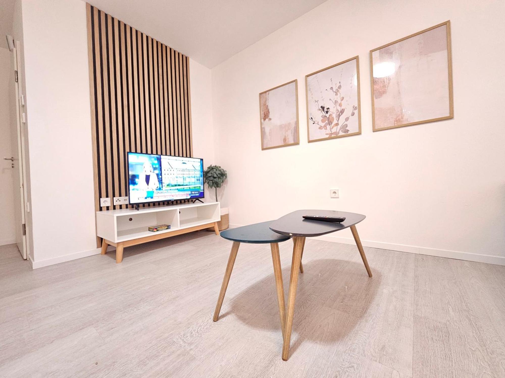 Jireh Home - Modern, Barrierearm, Klinikumsnah Minden  Bagian luar foto